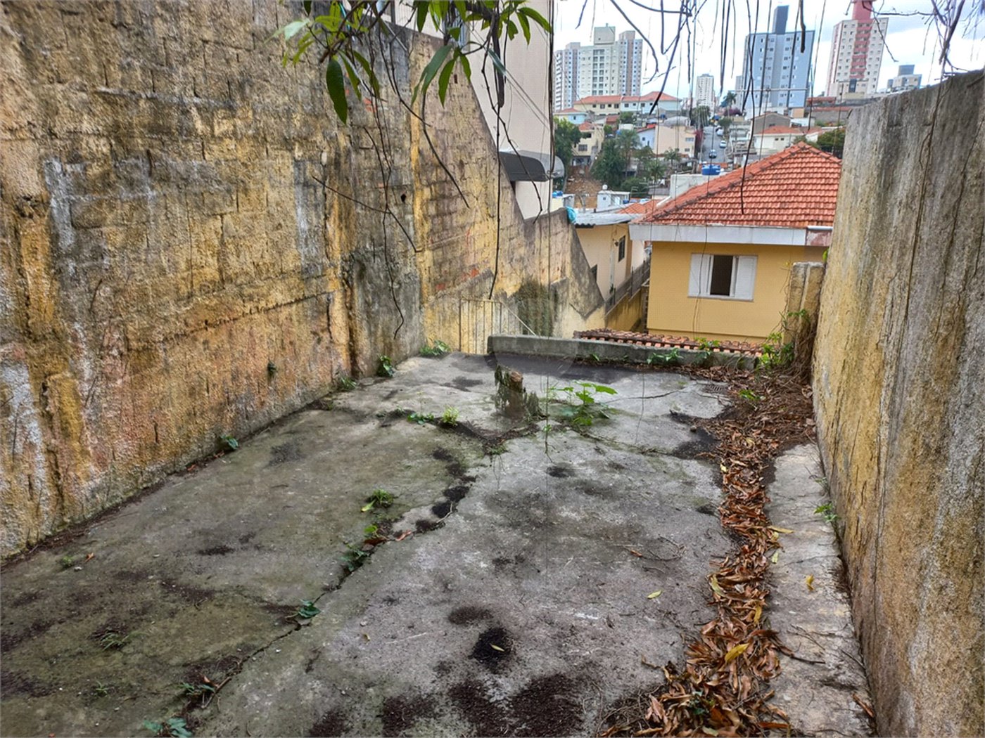 Sobrado à venda com 2 quartos em Vila Mazzei, São Paulo, SP