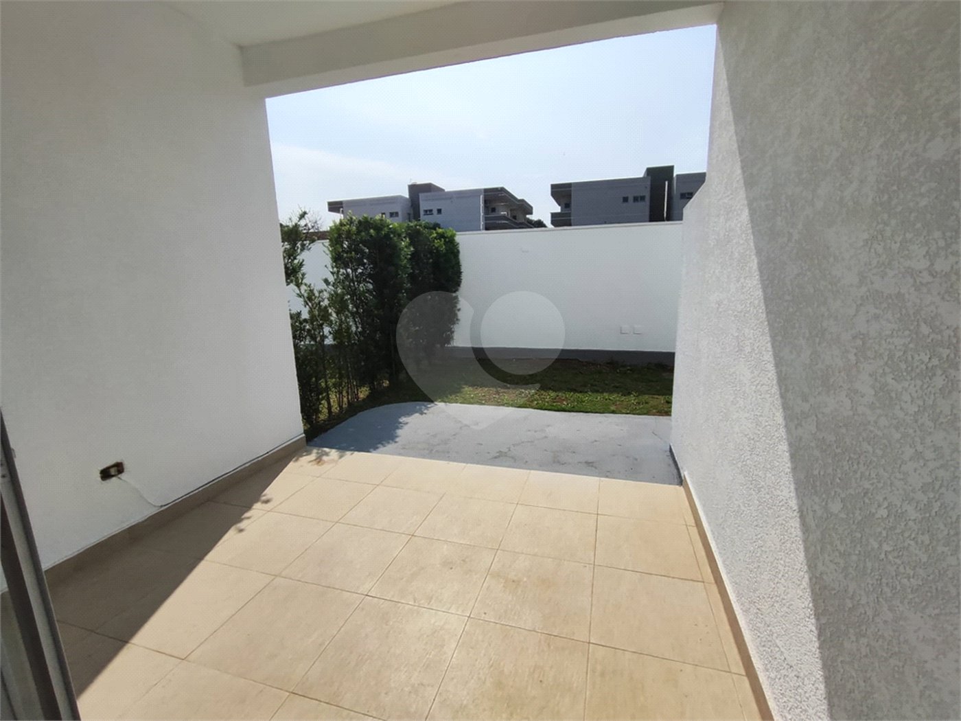 Casa de Vila à venda com 3 quartos, sendo 1 suíte, em Loteamento Jardim Morumbi, Atibaia, SP