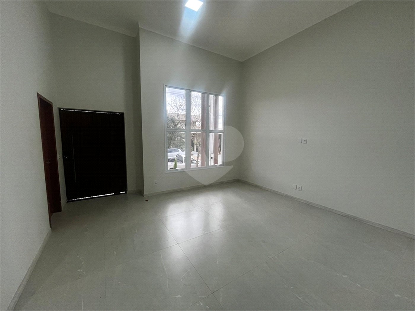 Casa à venda com 3 suítes em Vila Popular, Itapetininga, SP