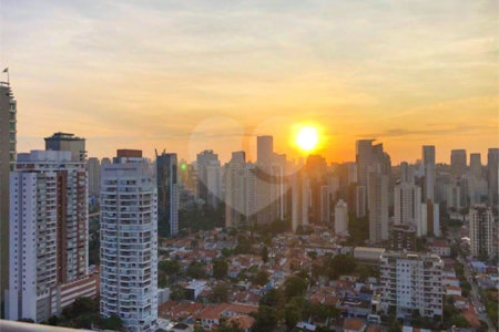 Apartamento à venda com 3 suítes em Brooklin, São Paulo, SP