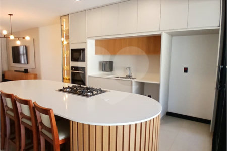 Casa à venda com 3 suítes em Pinheirinho, Vinhedo, SP