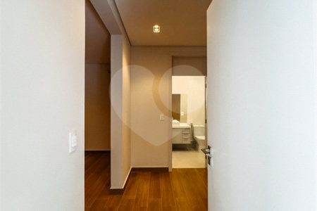 Casa à venda com 4 suítes no condomínio Villa dos Pinheiros, Indaiatuba - SP