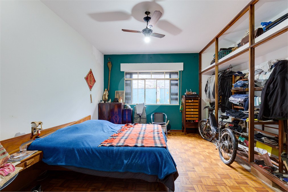 Casa à venda com 5 quartos, sendo 2 suítes, em Alto da Boa Vista, São Paulo, SP
