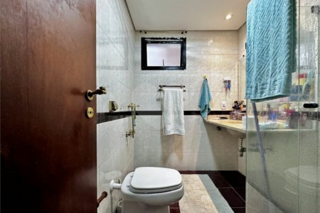 Apartamento à venda com 3 quartos, sendo 1 suíte, em Vila Sofia, São Paulo, SP