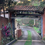 Casa à venda com 7 quartos, sendo 6 suítes, em Caceia, Mairiporã, SP