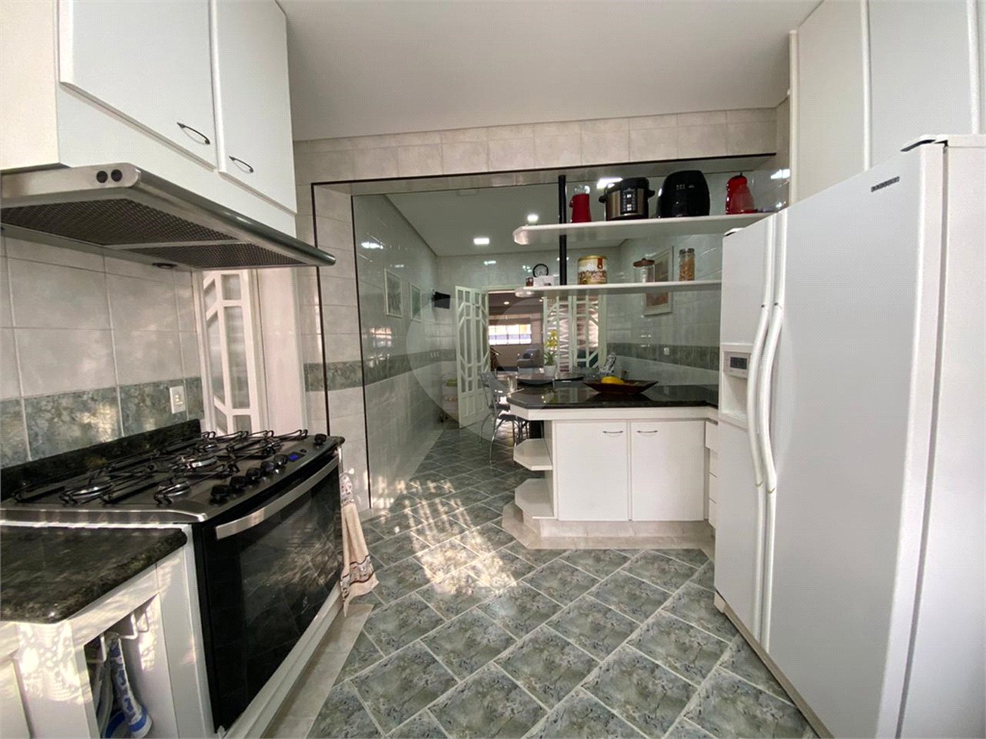 Casa à venda com 4 suítes em Tremembé, São Paulo, SP