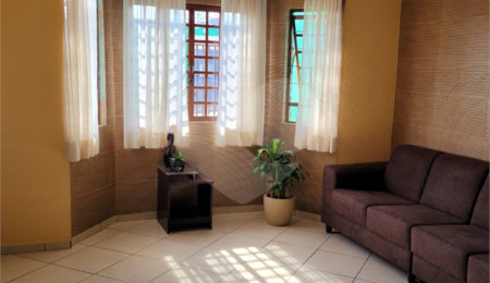 Casa à venda com 4 suítes em Jardim Bandeiras, Jundiaí, SP