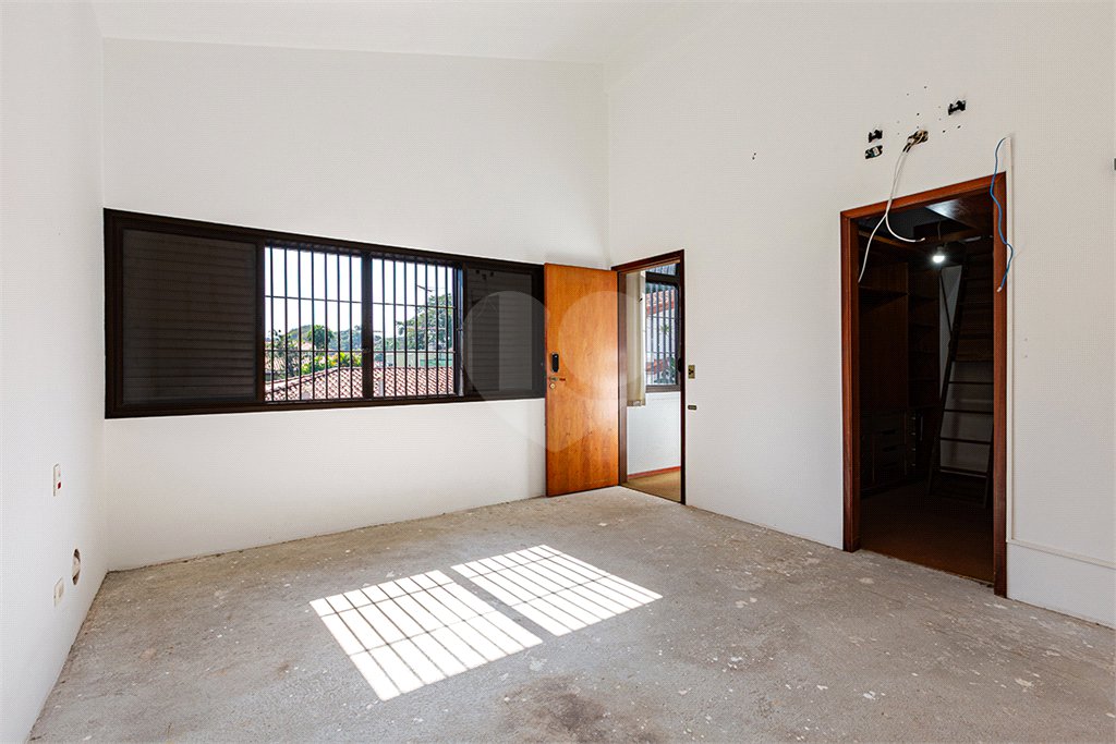 Casa à venda com 6 quartos, sendo 4 suítes, em Butantã, São Paulo, SP