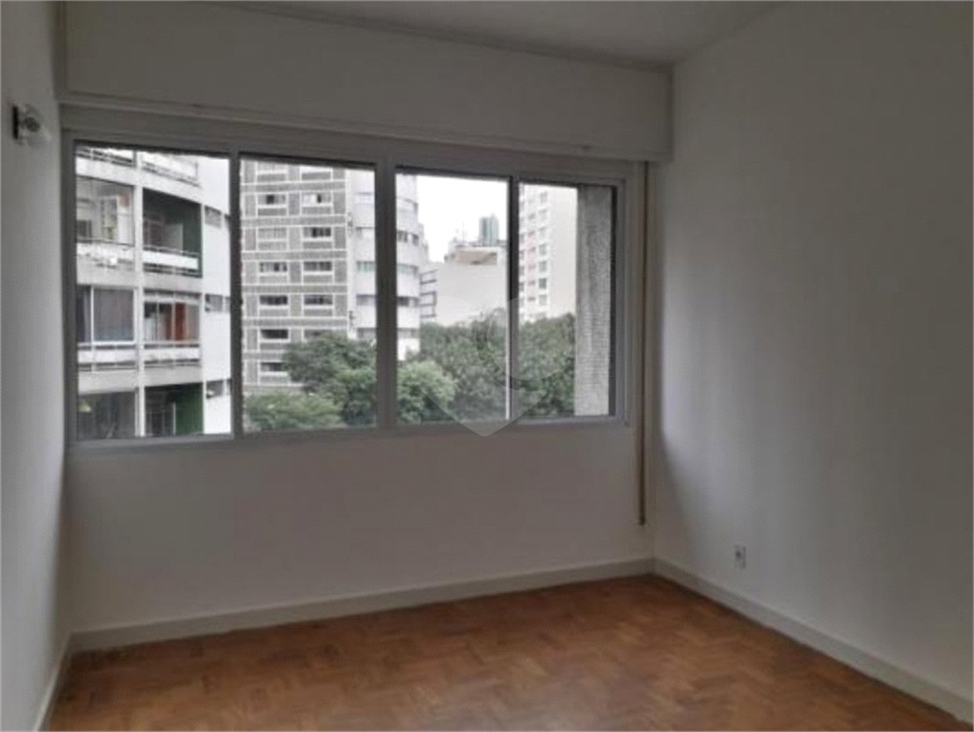 Apartamento à venda com 3 quartos, sendo 1 suíte, em República, São Paulo, SP