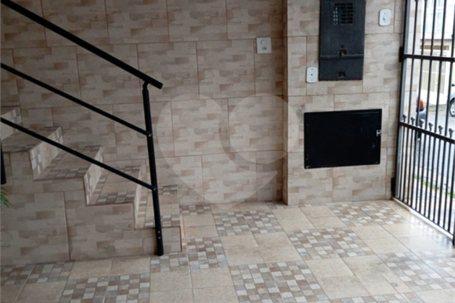 Sobrado à venda com 3 quartos em Vila Guilherme, São Paulo, SP