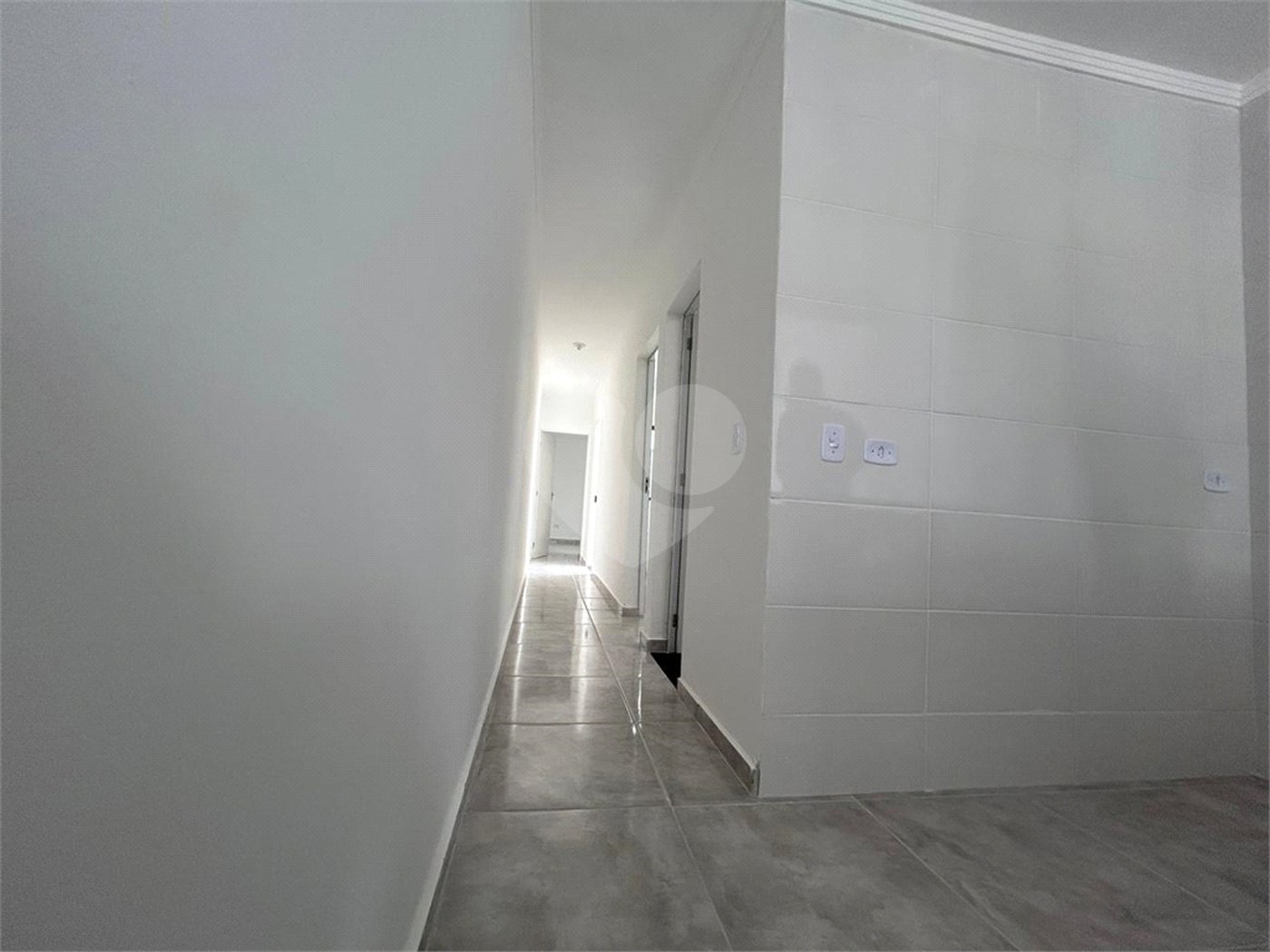 Casa de Vila à venda com 2 quartos em Jardim das Orquídeas, Sorocaba, SP