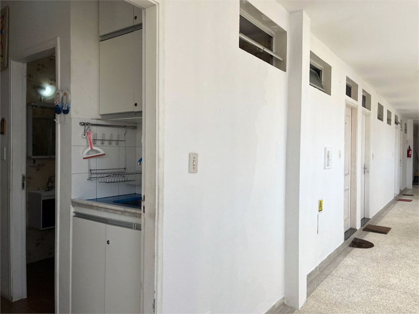 Apartamento com 1 dormitório à venda, 68 m² por R$ 280.000,00 - Pitangueiras - Guarujá/SP