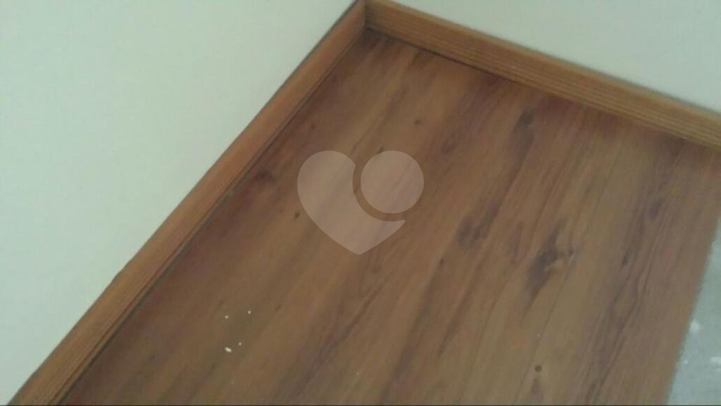 Sobrado à venda com 5 quartos, sendo 3 suítes, em Tremembé, São Paulo, SP