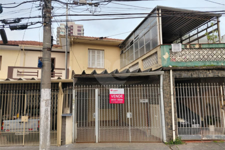 Sobrado à venda com 2 quartos em Vila Ipojuca, São Paulo, SP