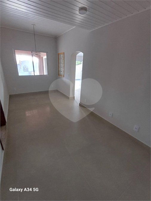 Casa à venda ou para alugar com 5 quartos, sendo 2 suítes, no condomínio Fazenda São Joaquim, Vinhedo - SP