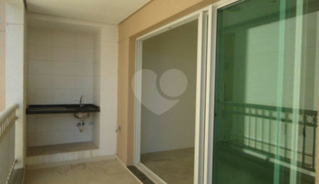 Apartamento à venda com 3 quartos, sendo 1 suíte,  em Jardim São Paulo(zona Norte), São Paulo, SP