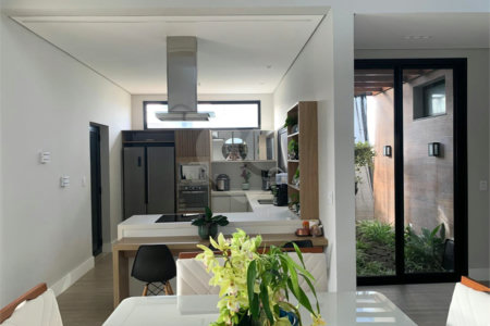Casa para alugar com 3 suítes no condomínio Mosaico Essence, Mogi das Cruzes - SP