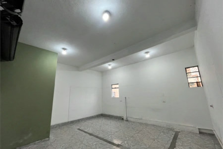 Casa à venda com 6 quartos em Vila Prel, São Paulo, SP