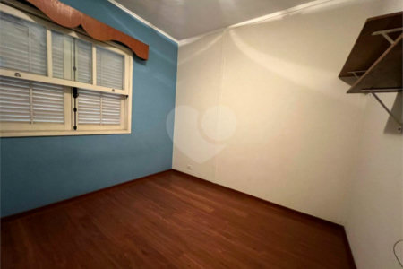 Casa à venda com 4 quartos, sendo 1 suíte, em Vila Mascote, São Paulo, SP