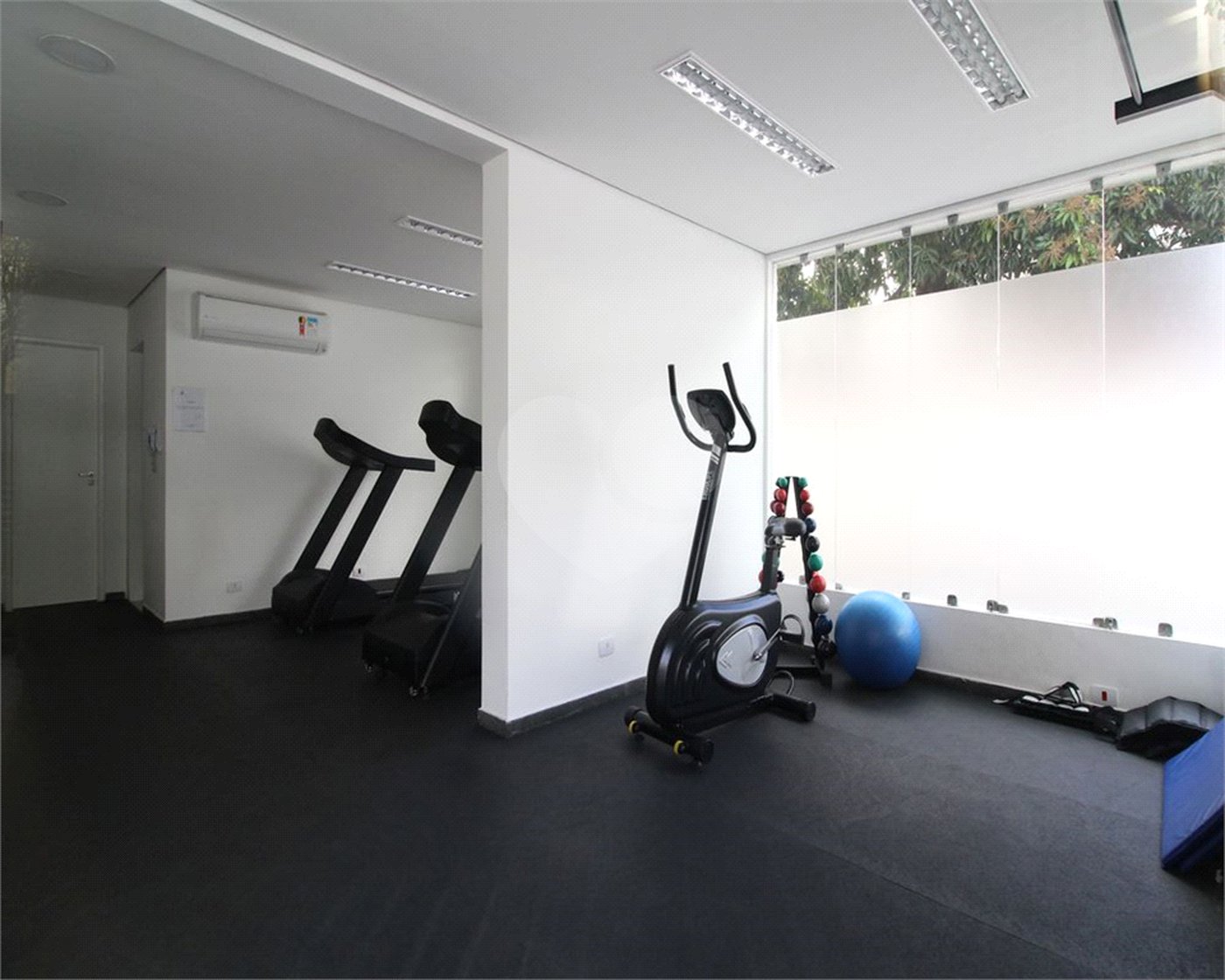 Apartamento à venda com 1 quarto em Indianópolis, São Paulo, SP