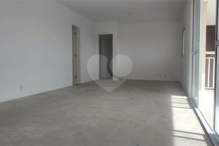 Apartamento à venda com 3 suítes em Jardim Zaira, Guarulhos, SP