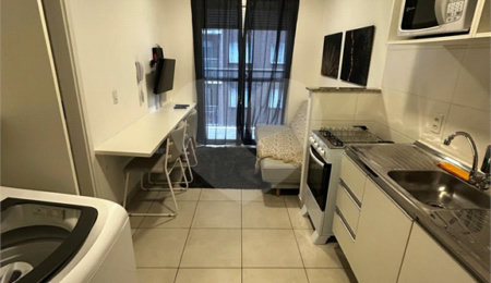 Apartamento à venda ou para alugar com 1 quarto em Jardim Caravelas, São Paulo, SP