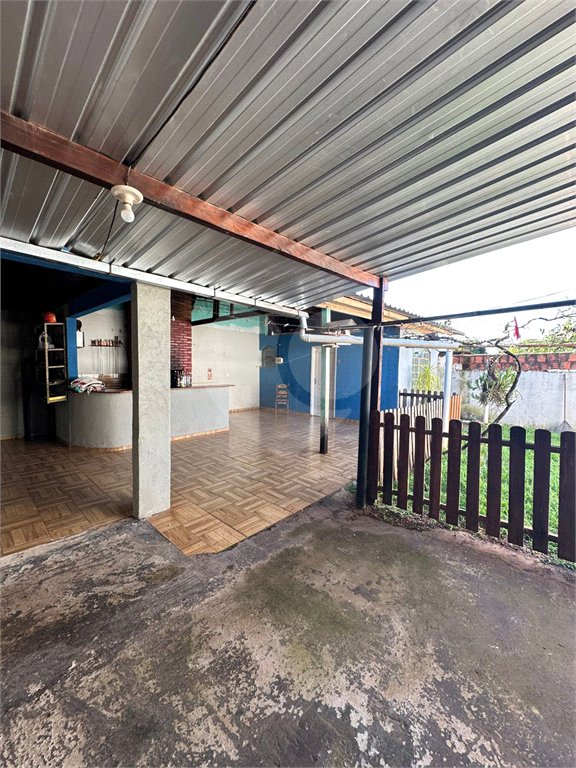 Casa à venda com 4 quartos, sendo 1 suíte,  em Jardim Estoril, Ponta Porã, MS
