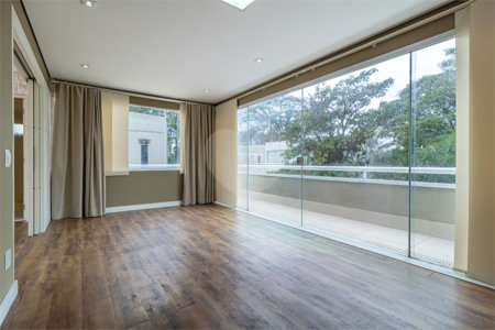Casa à venda com 4 suítes no condomínio Las Cumbres, São Paulo - SP