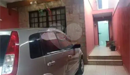 Sobrado à venda com 3 quartos, sendo 1 suíte,  em Jardim Líbano, São Paulo, SP