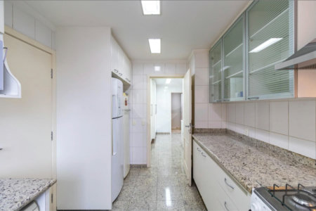 Apartamento para alugar com 4 suítes em Vila Andrade, São Paulo, SP