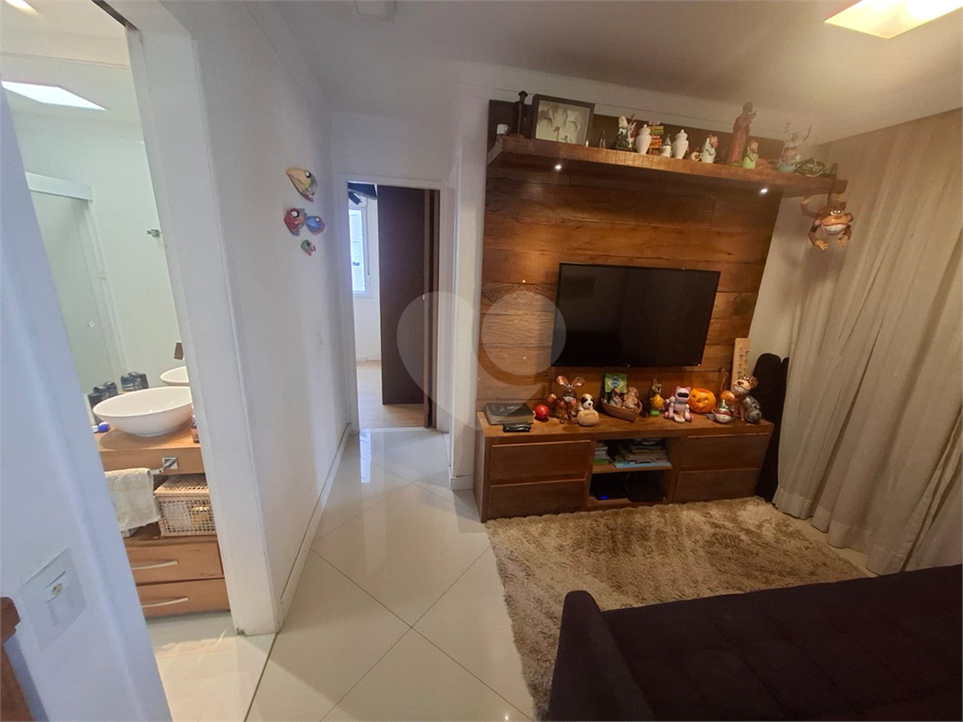 Apartamento à venda com 3 quartos, sendo 1 suíte,  em Jaguaré, São Paulo, SP