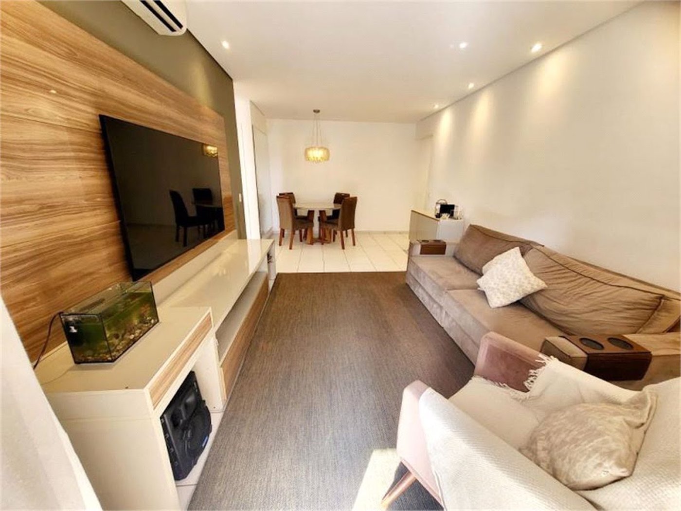 Apartamento Residencial à venda, Gonzaga, Santos - AP1004.