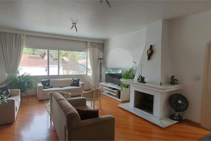 Casa Térrea à venda com 4 quartos, sendo 2 suítes, em Tremembé, São Paulo, SP