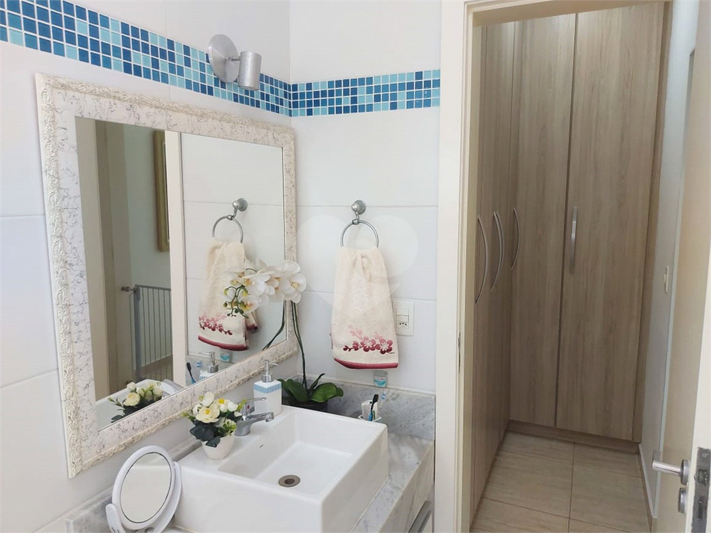 Casa à venda com 3 suítes em Santa Terezinha, São Bernardo do Campo, SP