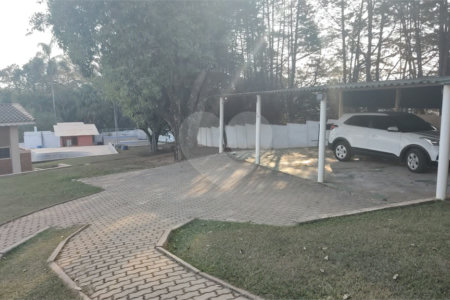 Casa à venda com 9 quartos, sendo 4 suítes, em Jardim Maracanã, Atibaia, SP