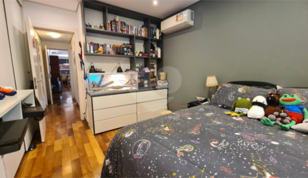Apartamento à venda com 4 quartos, sendo 3 suítes, em Brooklin, São Paulo, SP