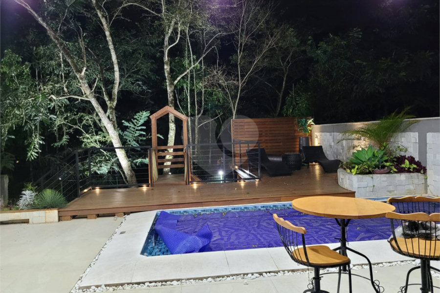 Casa à venda com 4 suítes no condomínio Jardim Itatinga, São Paulo - SP