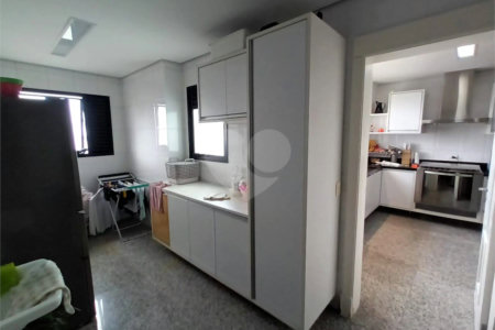 Apartamento à venda com 4 suítes em Santo Amaro, São Paulo, SP