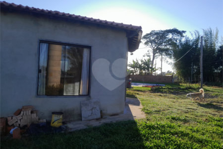 Chácara à venda com 2 quartos, sendo 1 suíte,  no Centro, Gramadinho, SP