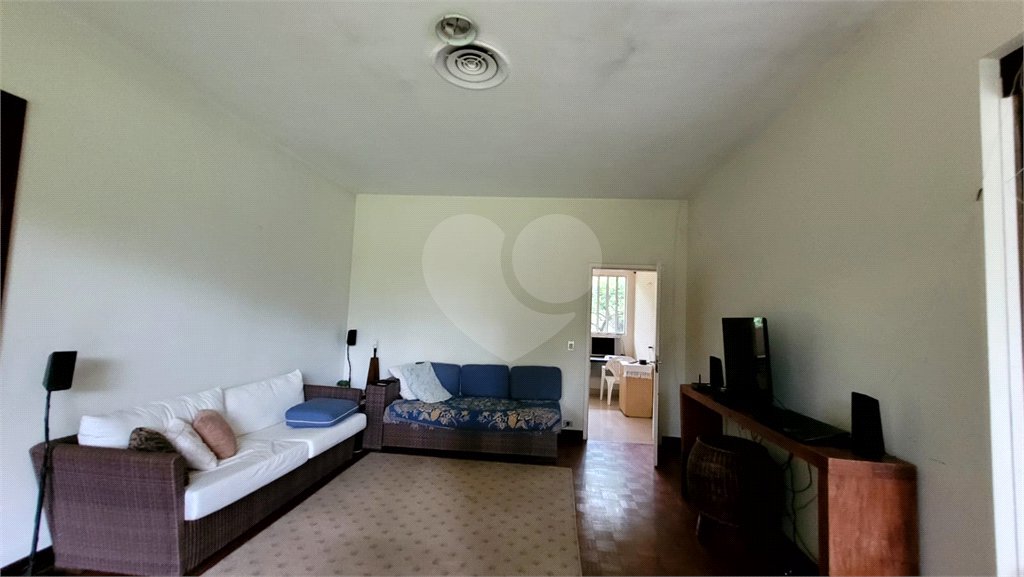 Casa à venda com 4 suítes no condomínio Chácara Flora, São Paulo - SP
