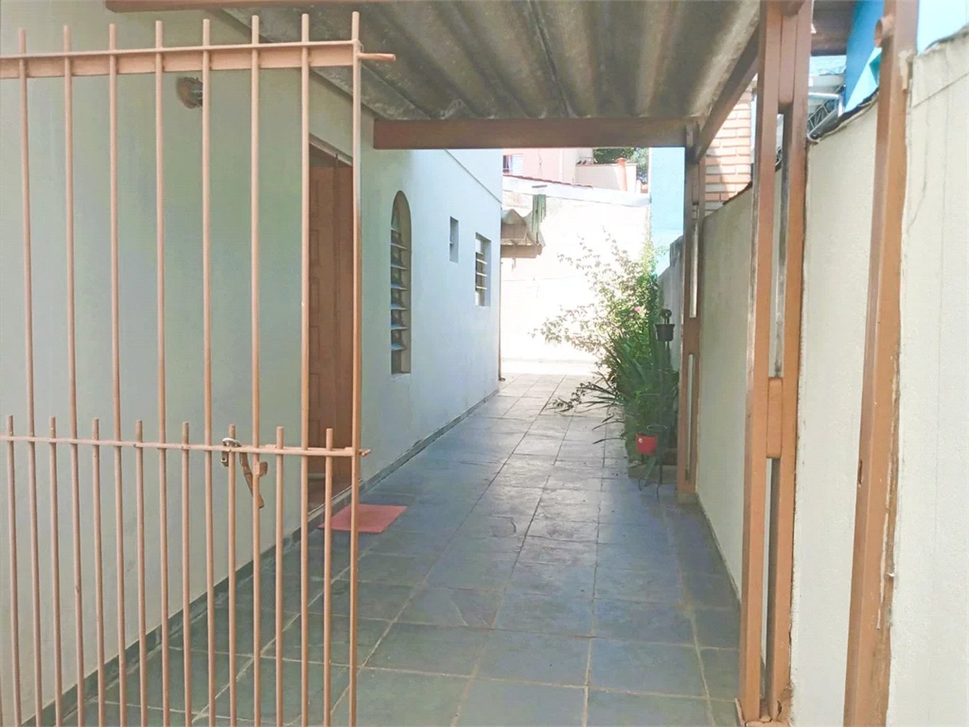 Sobrado à venda com 2 quartos em Chácara Recanto, Cotia, SP