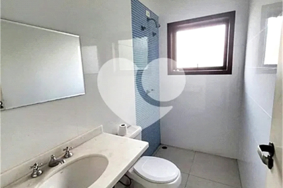 Casa à venda ou para alugar com 7 quartos, sendo 5 suítes, no condomínio Sausalito, Mairiporã - SP