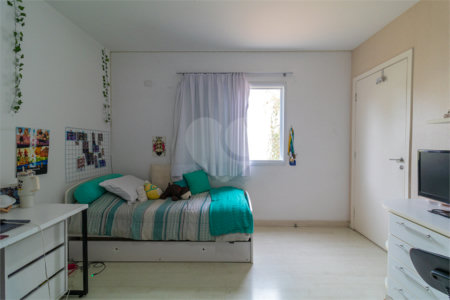 Casa à venda com 4 suítes no condomínio Vila das Acacias, São Paulo - SP