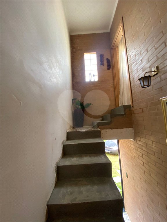 Casa à venda com 5 quartos, sendo 3 suítes,  em Jardim dos Pinheiros, Atibaia, SP