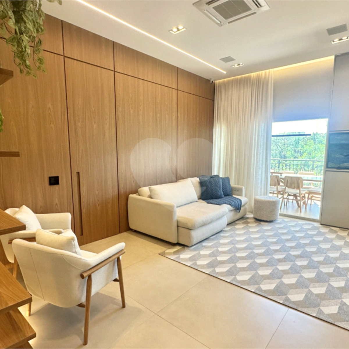 Apartamento à venda com 3 suítes em Santo Amaro, São Paulo, SP