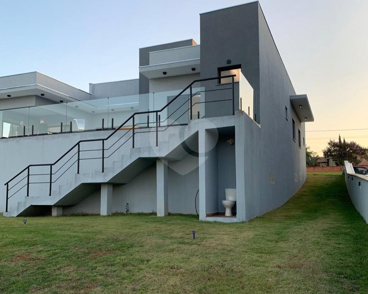 Casa à venda com 3 suítes no condomínio Village Ipanema I, Araçoiaba da Serra - SP