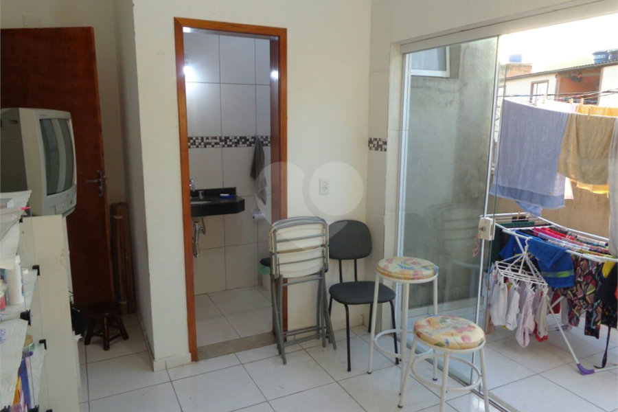 Sobrado à venda com 2 quartos em Tremembé, São Paulo, SP