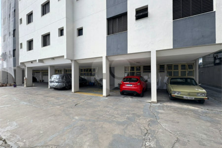 Flat à venda com 1 quarto no Centro, Mogi das Cruzes, SP