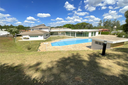 Casa à venda com 6 quartos, sendo 5 suítes, no condomínio City Castelo, Itu - SP