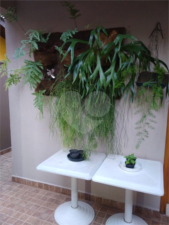 Casa à venda com 4 quartos, sendo 3 suítes, no condomínio Da Serra, São Paulo - SP